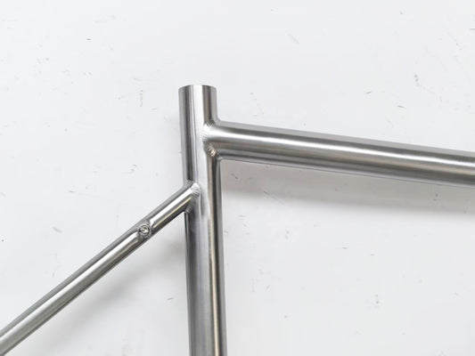 Bravelos Titanium Race frame (standaard)
